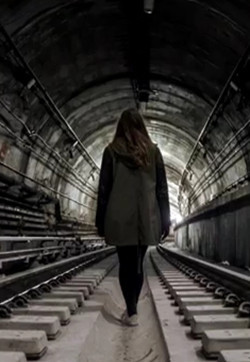 9 таинственных историй с метро